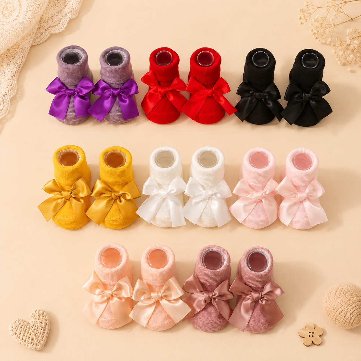 Les Précieuses – Chaussons bébé à nœud satin