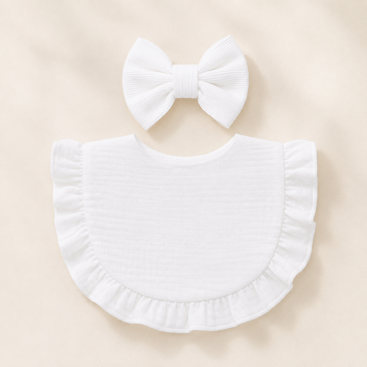 Bavoir à volants & bandeau