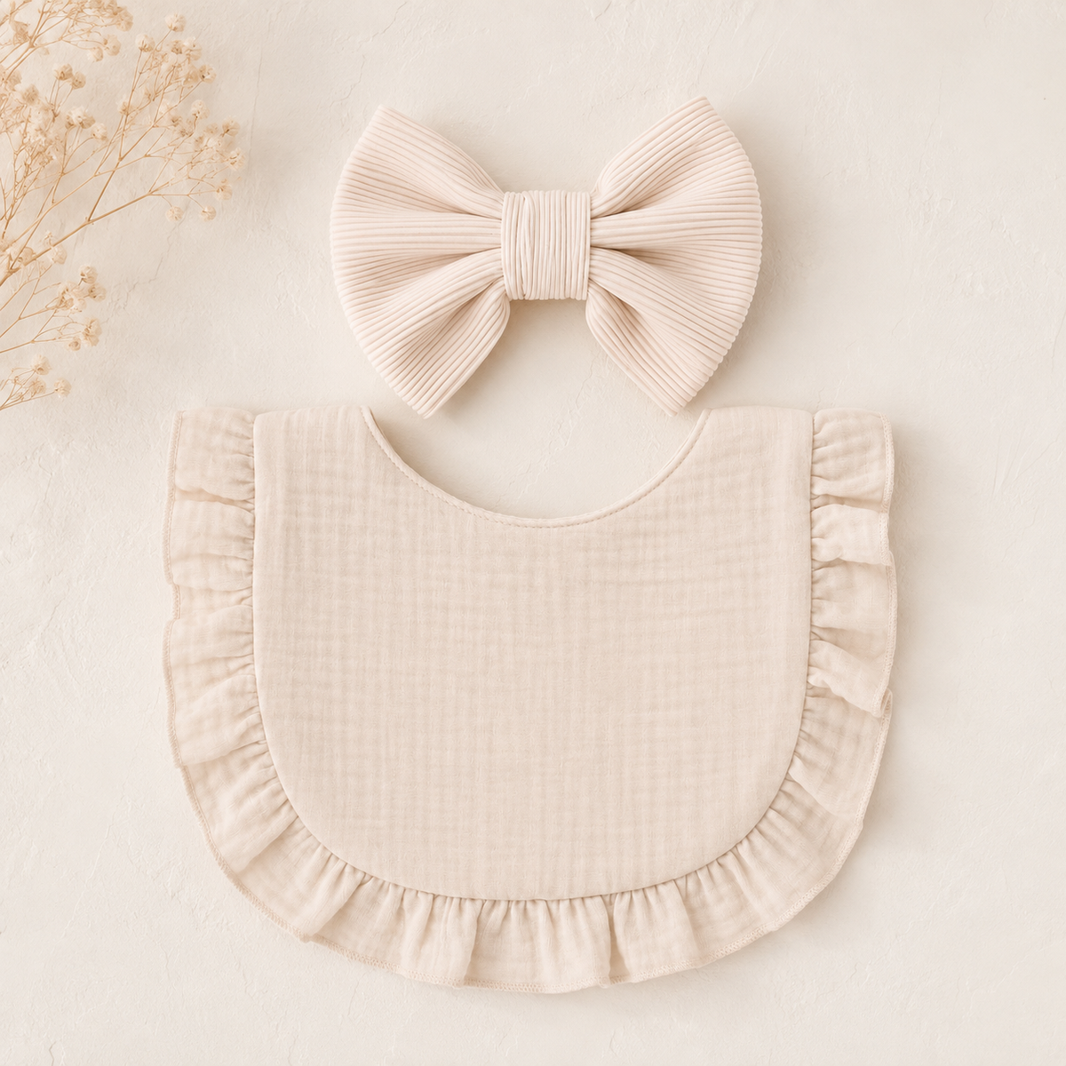 Bavoir à volants & bandeau